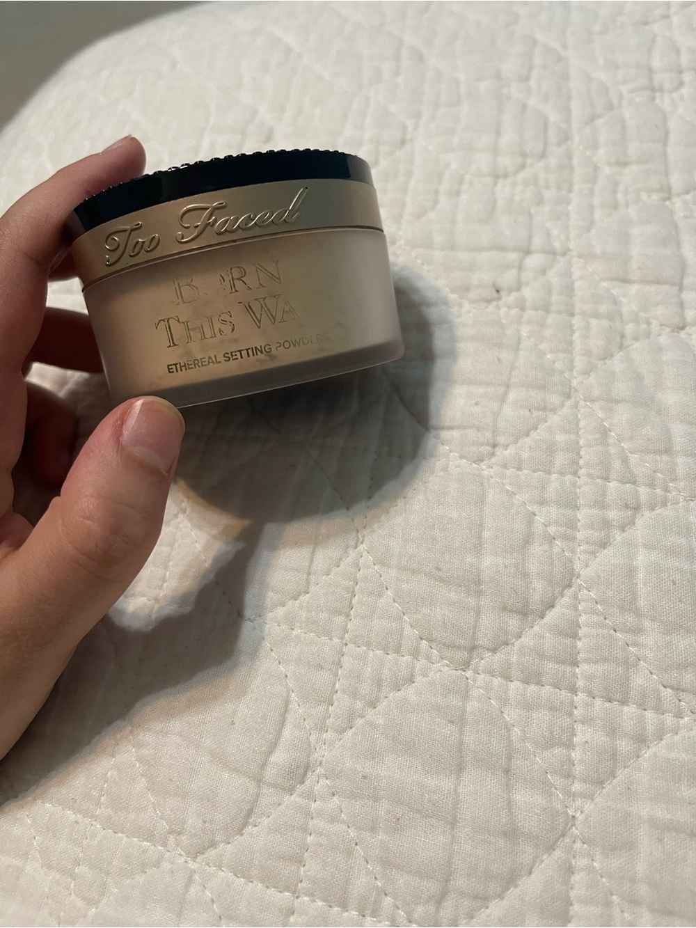 Too Faced Born This Way Ethereal Setting Powder - translucent